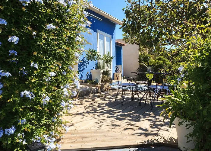 アパート Absolument Levant