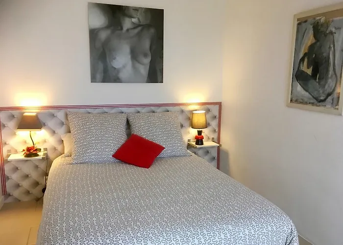 Absolument Levant アパート Île du Levant